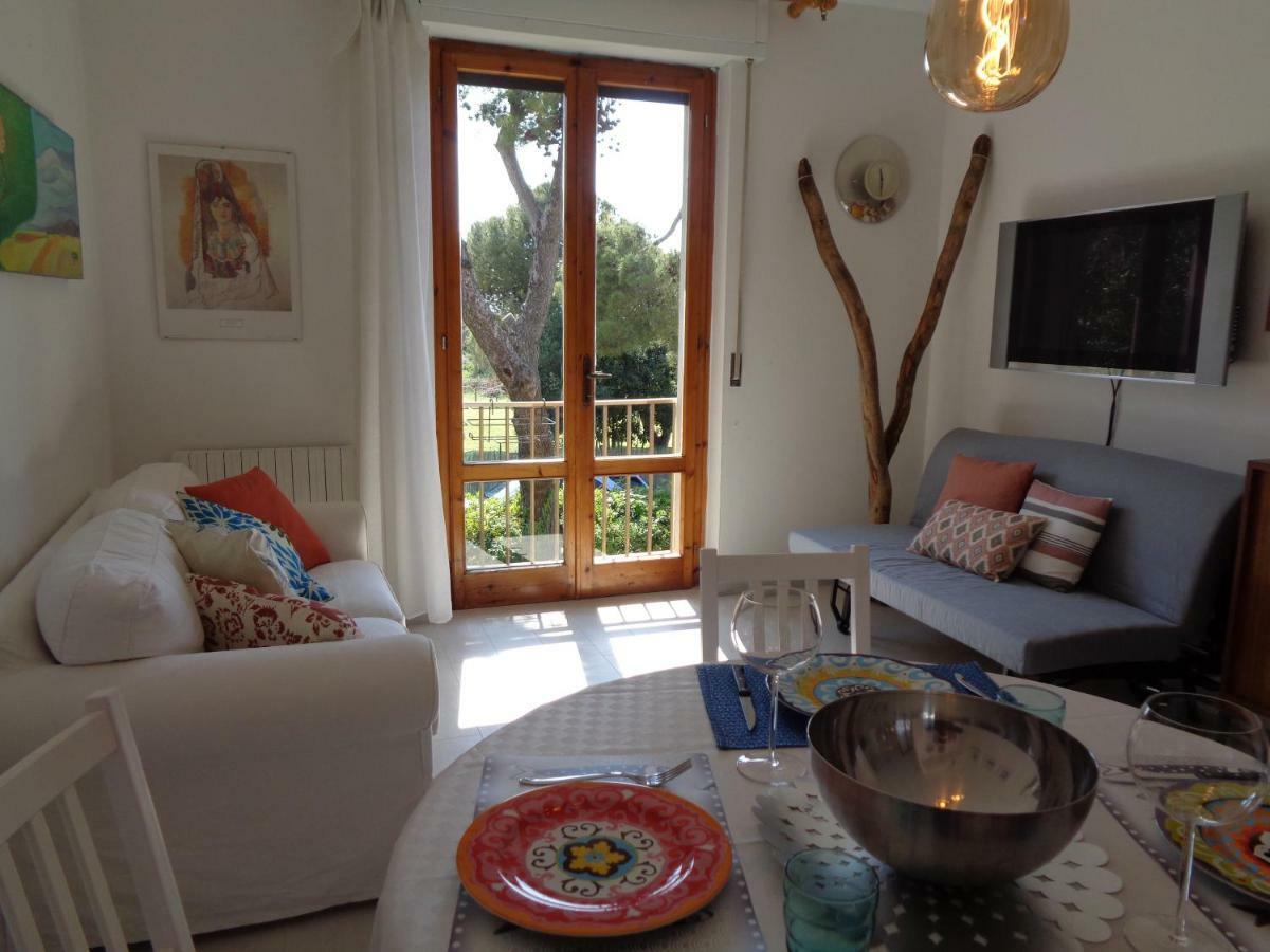 La Casa Di Nina Διαμέρισμα Quercianella Εξωτερικό φωτογραφία